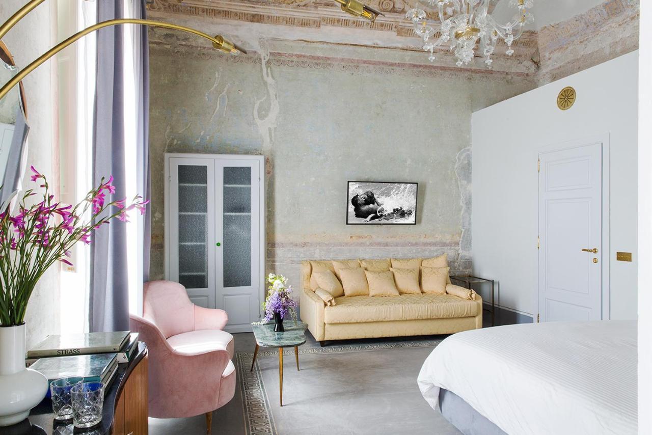 Casa Iris Bed And Breakfast Orbetello Exterior photo